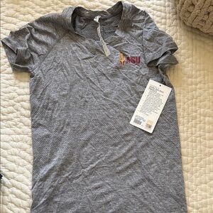 lululemon women’s swiftly tech short sleeve